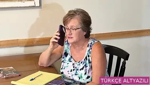 GILF SassyVal, tamirciyle yaramazlık yapıyor